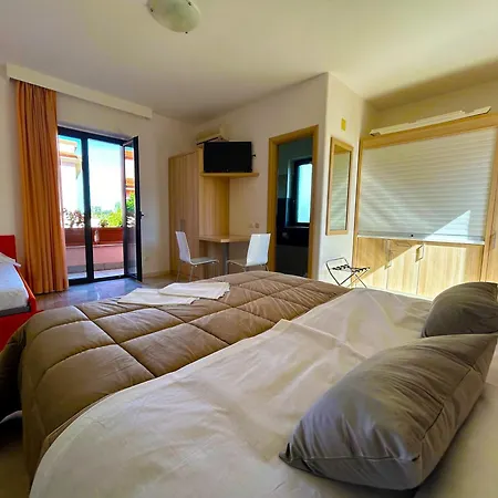 Отель Park Россано