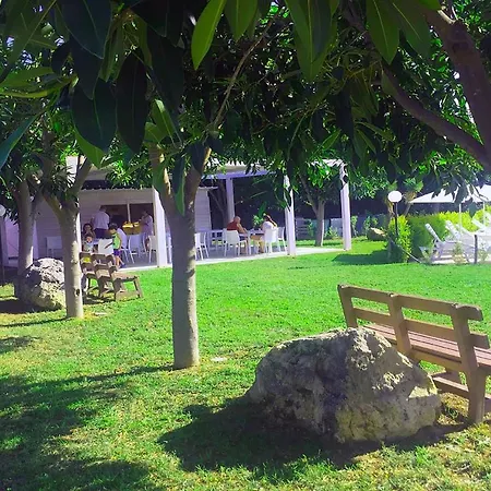Park Village 4*