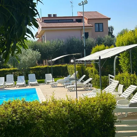 Park Village Hotel 4*