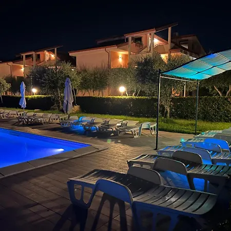 Park Village 4*