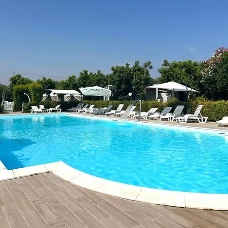 Park Village רוסאנו