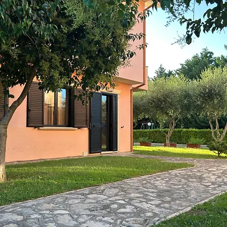 Park Village 4*