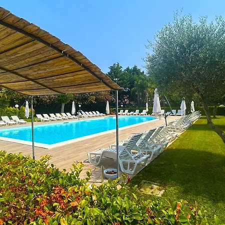 Park Village Hotel 4*