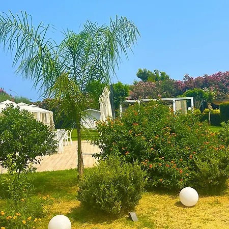 Hotel Park Village 4*